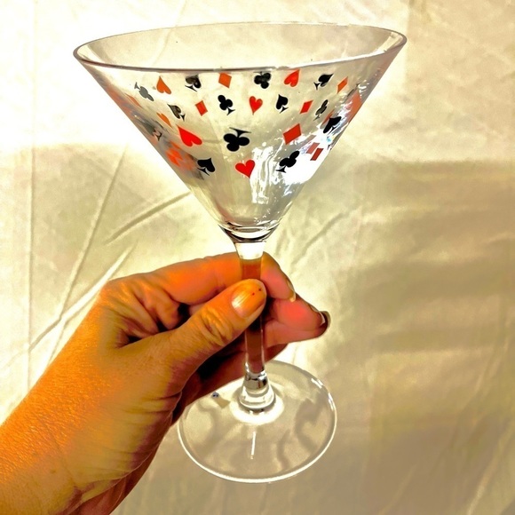 VINTAGE POKER THEMED MARTINI GLASS - Picture 4 of 4